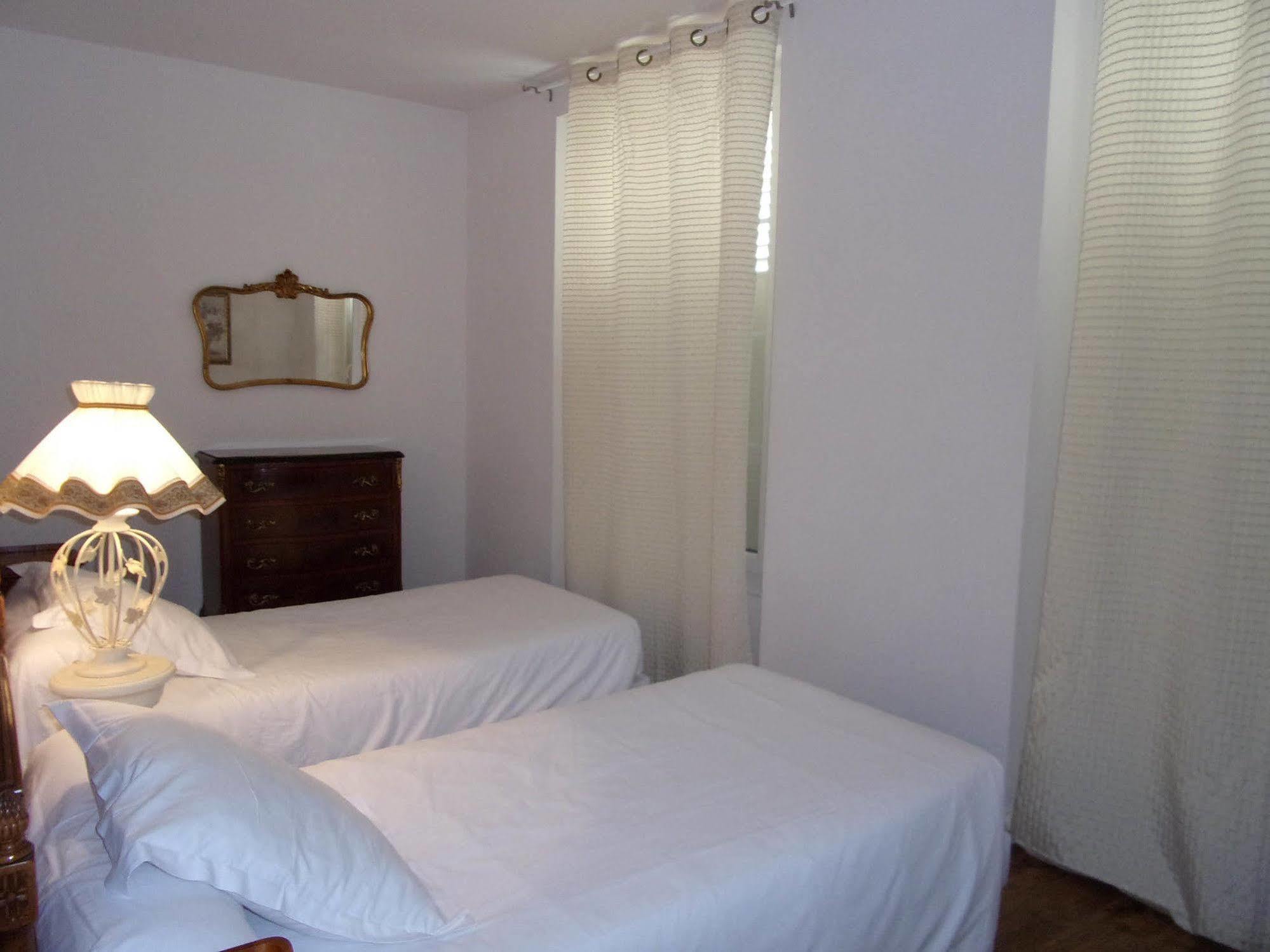 Top' Appart Hotel Pont-Sainte-Maxence Exterior foto